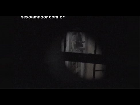❤️ Плавушу тајно снима воајер из комшилука скривен иза шупљих цигли Хард порно код нас ❌❤